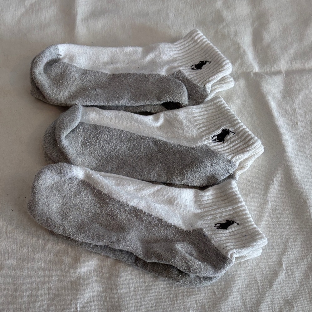 Polo Ralph Lauren Men's White and Grey Ankle Socks Size 6 - 12.5 - 3 Pairs - Picture 2 of 3